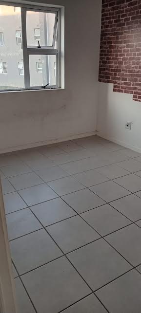2 Bedroom Property for Sale in Silversands Western Cape